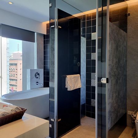 Check Inn Taichung Zhongshan Exterior photo